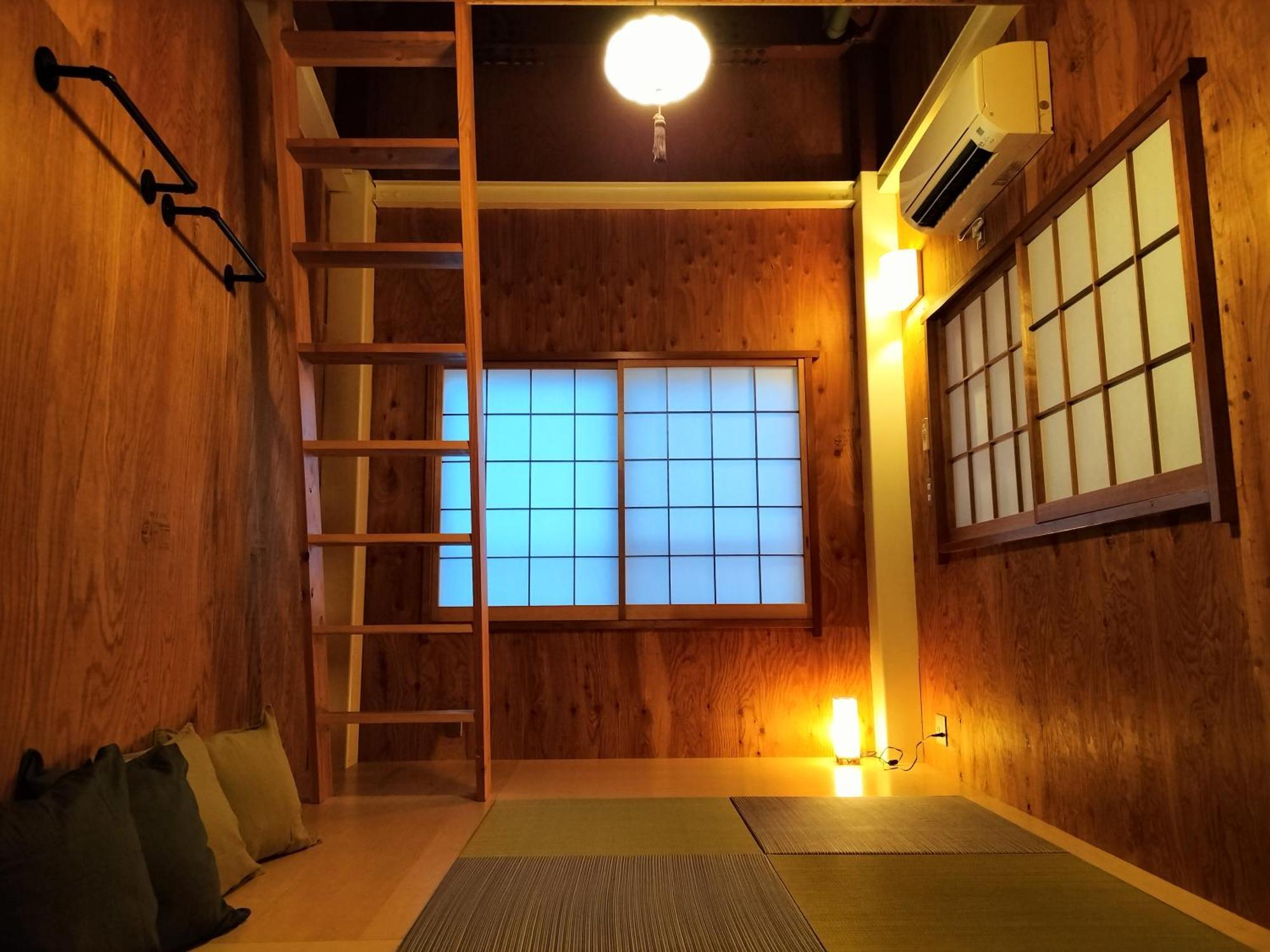 Vacation"Ninja"House Secretbase Near Asakusa Tokió Kültér fotó